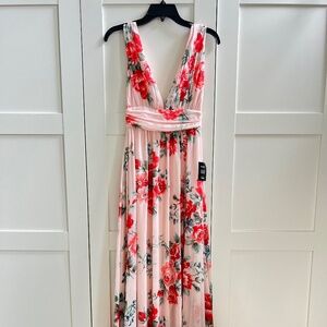 Brand New Lulu’s Floral Dress, size XS